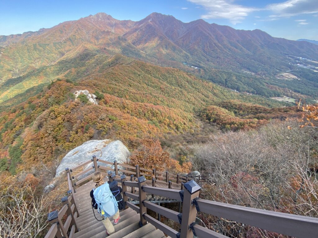 Guided hikes in South Korea