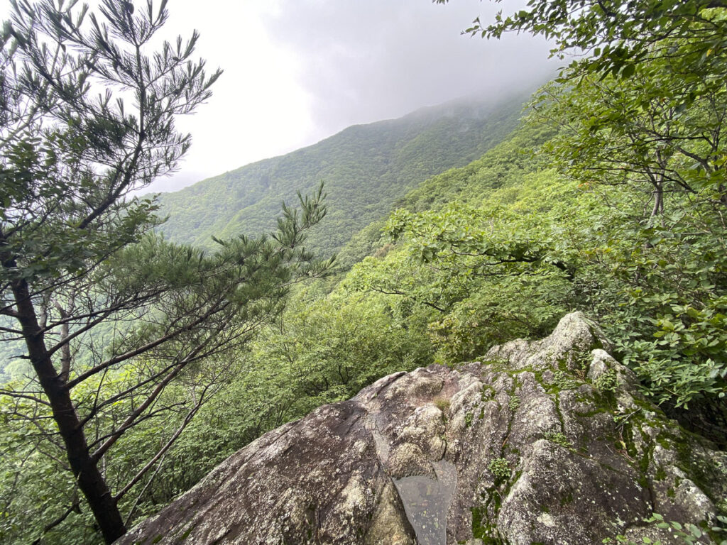 Guided hikes in South Korea