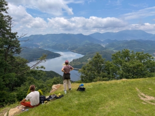I've had a good spring season with some decent jobs. Today I finished a 2-day hiking tour with Adrian and Gamze. A beautiful young couple from Switzerland. We hiked the Jirisan loop up to Cheonwangbong 1915m, in one day. It's a steep hike. It was the longest Gamze had ever walked. And we got serene weather in a lush green Jirisan. Water skirting down creeks off its sides. Two weeks ago there was hoar frost on the top. The Baekdu-daegan in motion. They were very friendly and funny company. The next day they had arranged to stay in Gyeongju but had no transport yet. So I apped them two express bus tickets from Gwangju, direct to Gyeongju. © for 'apped' belongs to me. And we drove to that vibrant terminal via Ongseongsan. One of my secret peaks in Jeollanamdo. A filler walk, after breakfast at Paris baguette and a stroll for strawberries through the five day market in Gurye. Saturdays in the counties of Korea are always lively days. Local elections now too. Democracy is a sensible game here. Ma pad haz new windows cuz - double glazed and tinted. No more heat can escape in winter. I park my car on the street, coz it blocks the wider views of the orchardz and mountains, the windows made. Space blue tint. Everything is cooler too. And it got full aircon, a new shitter and wash basin. I can spend an empty summer inside. Make six large Paektusan canvases. Even tho I am not even close to being an Aucklander, it woz warm to find out they won the Ozzie A-league in front of a massive crowd when I got home.
#hikekorea #jirisan #로저셰퍼드 #shamangod #magohalmi I've had a good spring season with some decent jobs. Today I finished a 2-day hiking tour with Adrian and Gamze. A beautiful young couple from Switzerland. We hiked the Jirisan loop up to Cheonwangbong 1915m, in one day. It's a steep hike. It was the longest Gamze had ever walked. And we got serene weather in a lush green Jirisan. Water skirting down creeks off its sides. Two weeks ago there was hoar frost on the top. The Baekdu-daegan in motion. They were very friendly and funny company. The next day they had arranged to stay in Gyeongju but had no transport yet. So I apped them two express bus tickets from Gwangju, direct to Gyeongju. © for 'apped' belongs to me. And we drove to that vibrant terminal via Ongseongsan. One of my secret peaks in Jeollanamdo. A filler walk, after breakfast at Paris baguette and a stroll for strawberries through the five day market in Gurye. Saturdays in the counties of Korea are always lively days. Local elections now too. Democracy is a sensible game here. Ma pad haz new windows cuz - double glazed and tinted. No more heat can escape in winter. I park my car on the street, coz it blocks the wider views of the orchardz and mountains, the windows made. Space blue tint. Everything is cooler too. And it got full aircon, a new shitter and wash basin. I can spend an empty summer inside. Make six large Paektusan canvases. Even tho I am not even close to being an Aucklander, it woz warm to find out they won the Ozzie A-league in front of a massive crowd when I got home.
#hikekorea #jirisan #로저셰퍼드 #shamangod #magohalmi